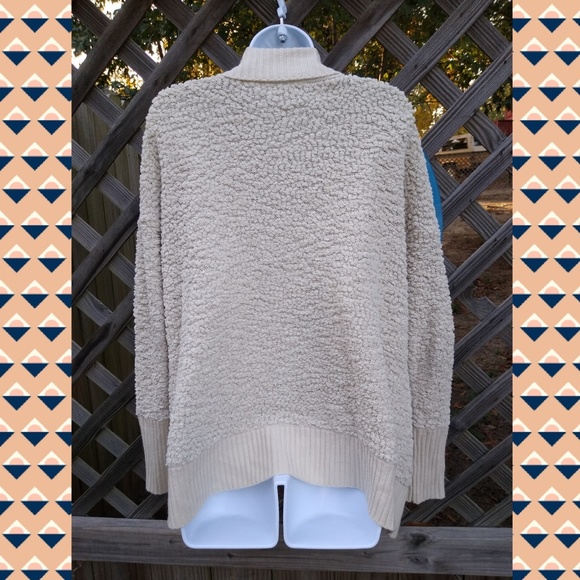 LOVE BY DESIGN oatmeal cardigan - Picture 2 of 5